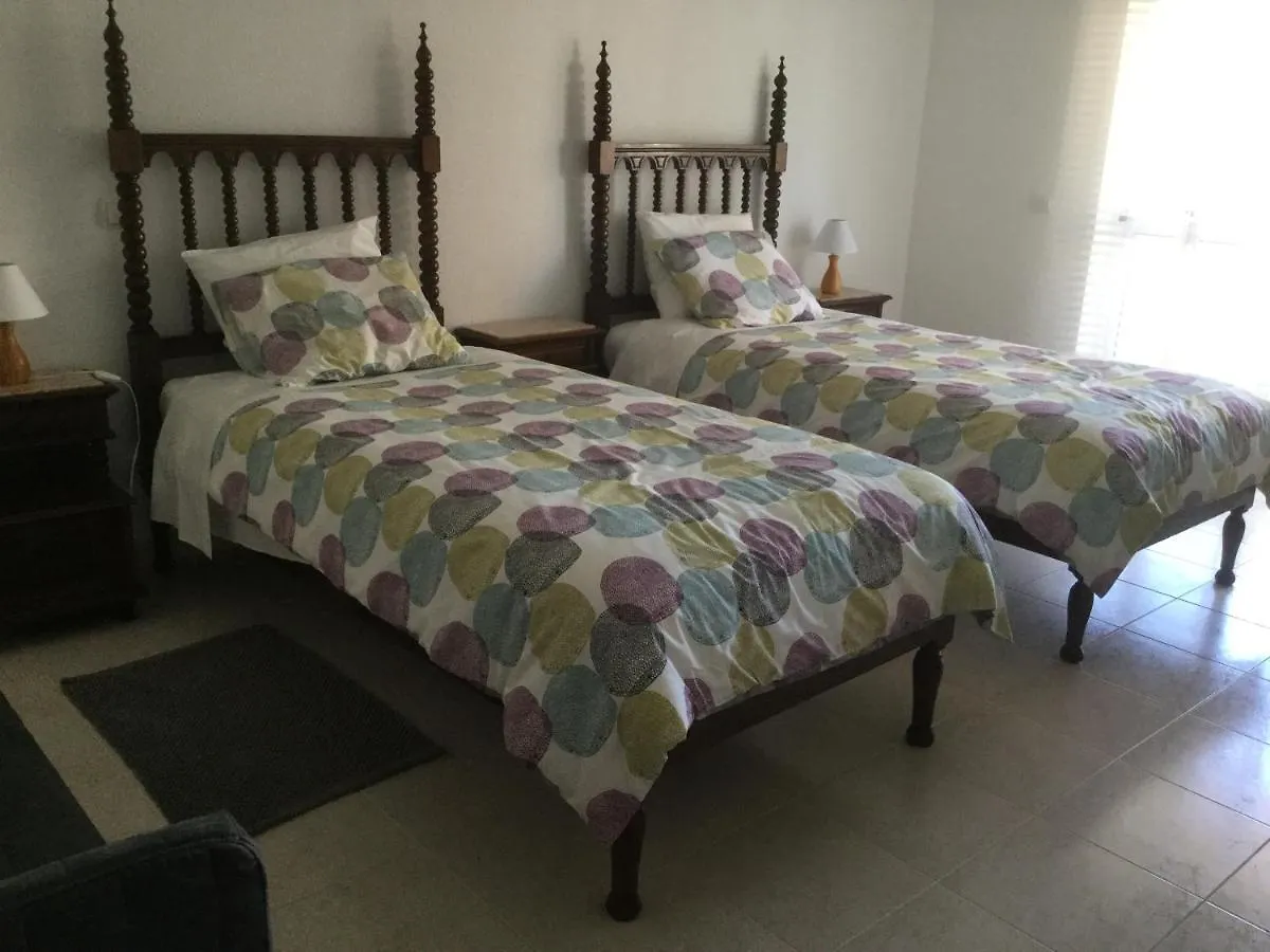 Olinda'S Two Bedroom Apartment Lagos